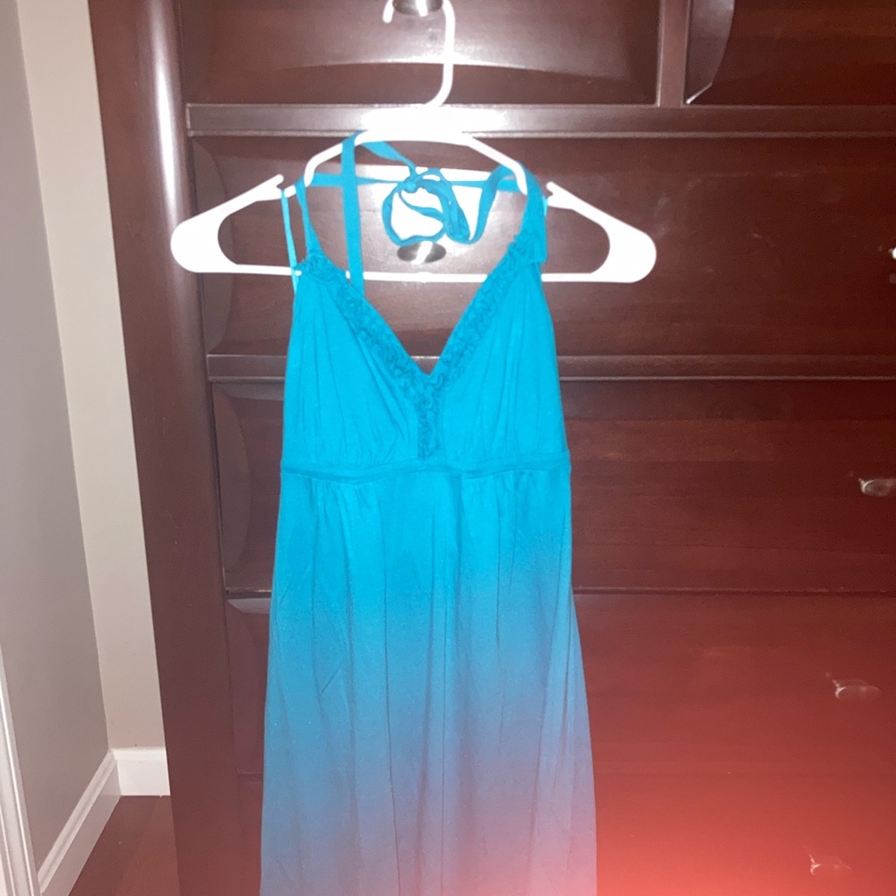 Express Halter Dress - Picture 4 of 11